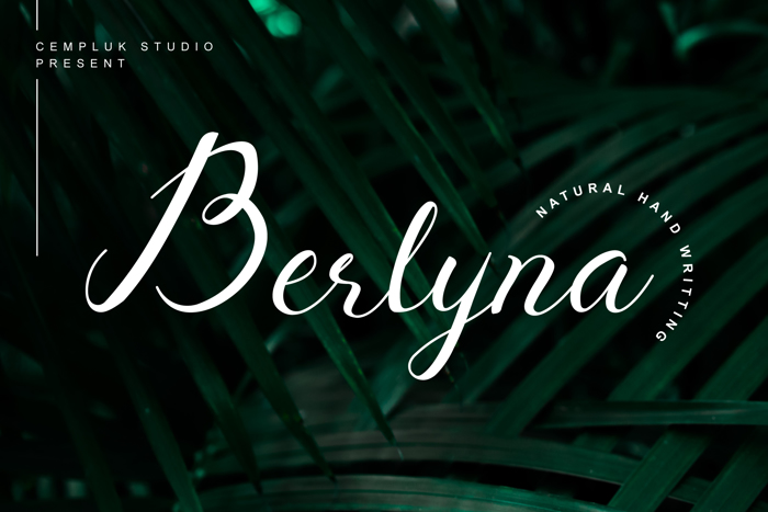 Berlyna Font poster