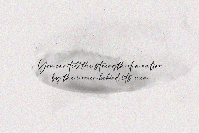 Safina Bralyn Font poster
