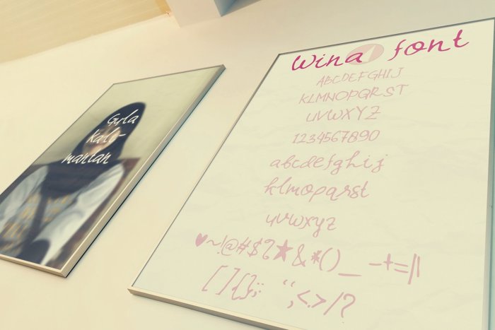 Wina Font poster