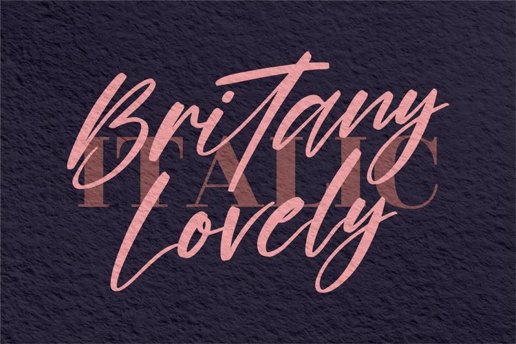 Britany Lovely Font