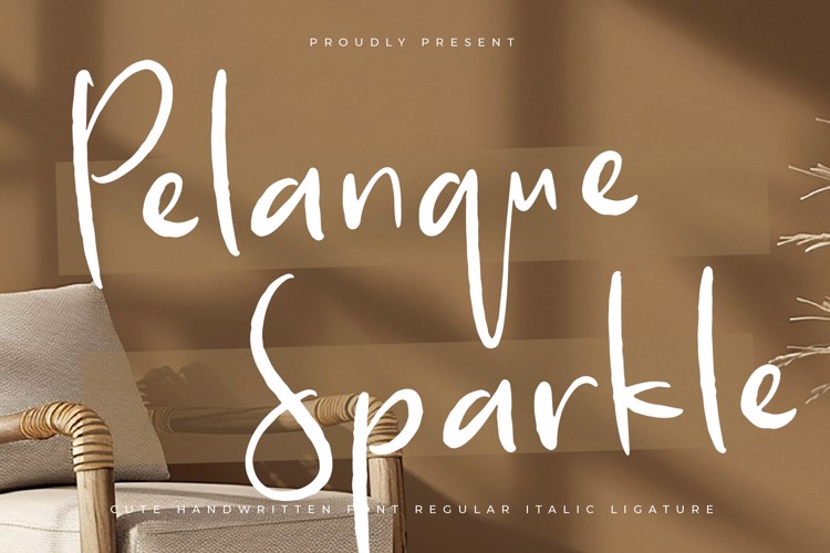 Pelanque Sparkle Font