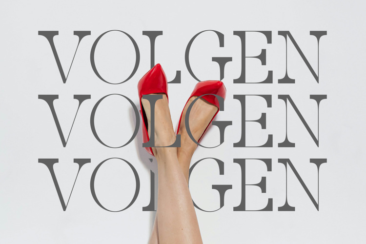 Preview of The True Collage Font