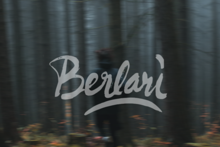 a Berlari Font