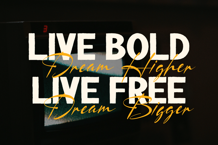 Preview of Second Moment Font