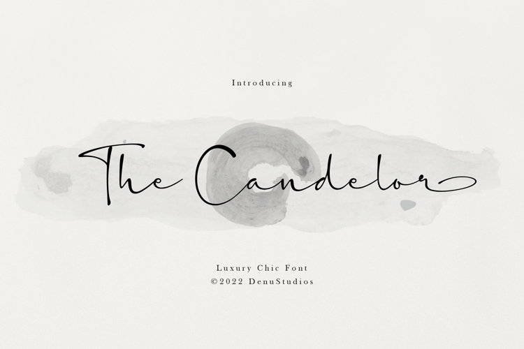 Preview of The Candelor Font