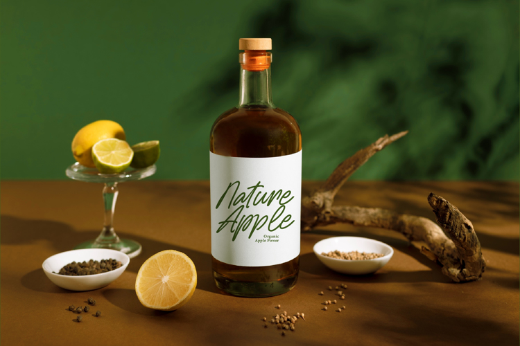 Preview of Sejatty Gartena VERSION Font