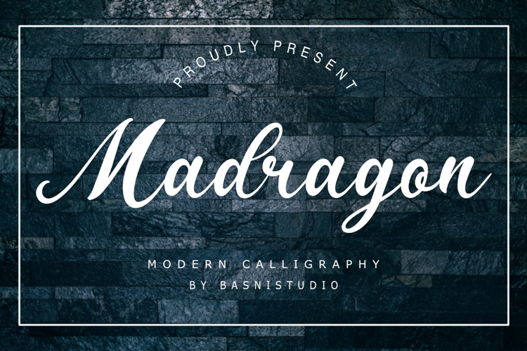 Madragon Font