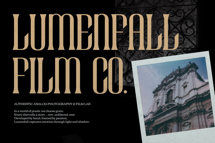 Preview of Rourque Hollowrail Font