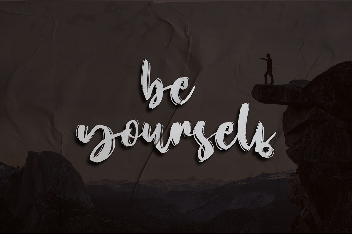 High Performance Font | SabrCreative | FontSpace