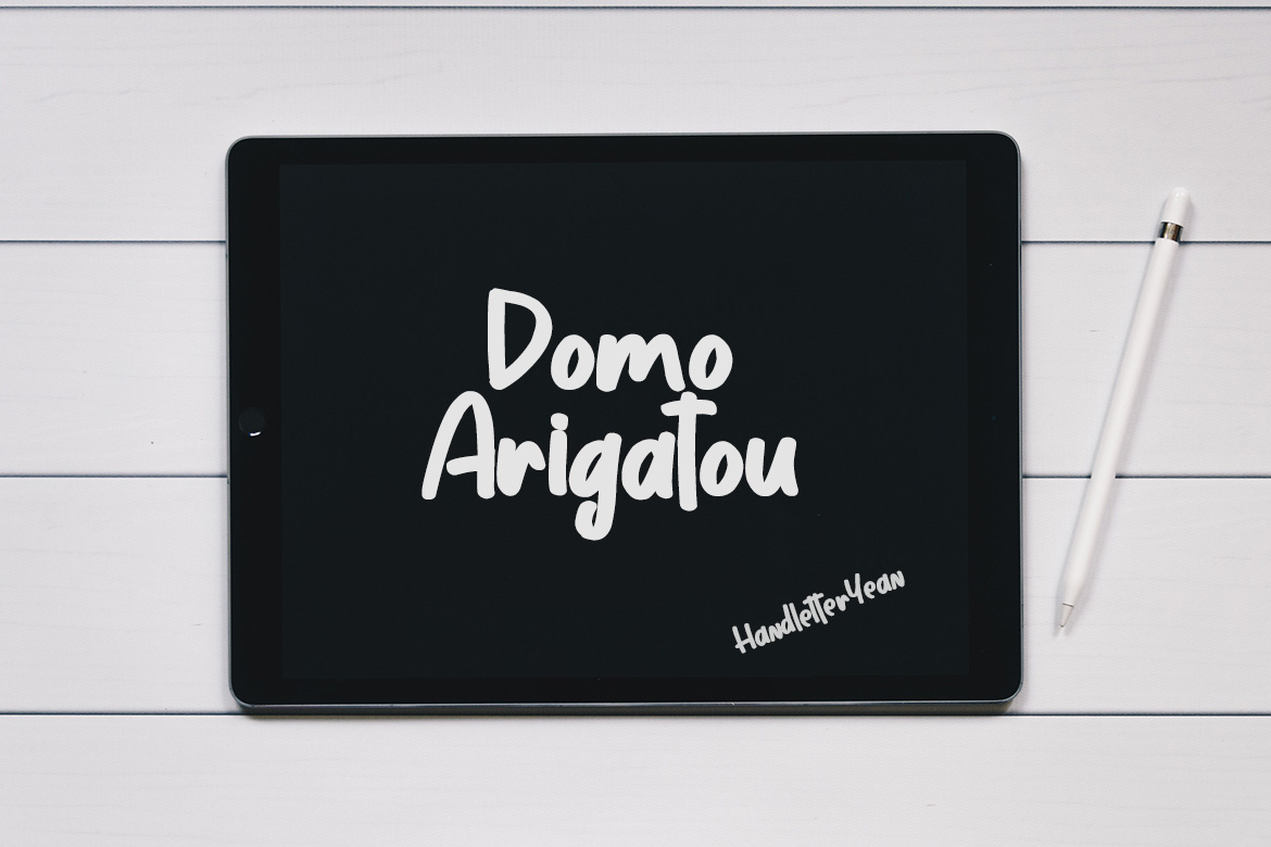 Boombox Font HandletterYean FontSpace